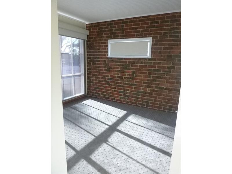 2-4 Carmen Crescent, Narre Warren North VIC 3804