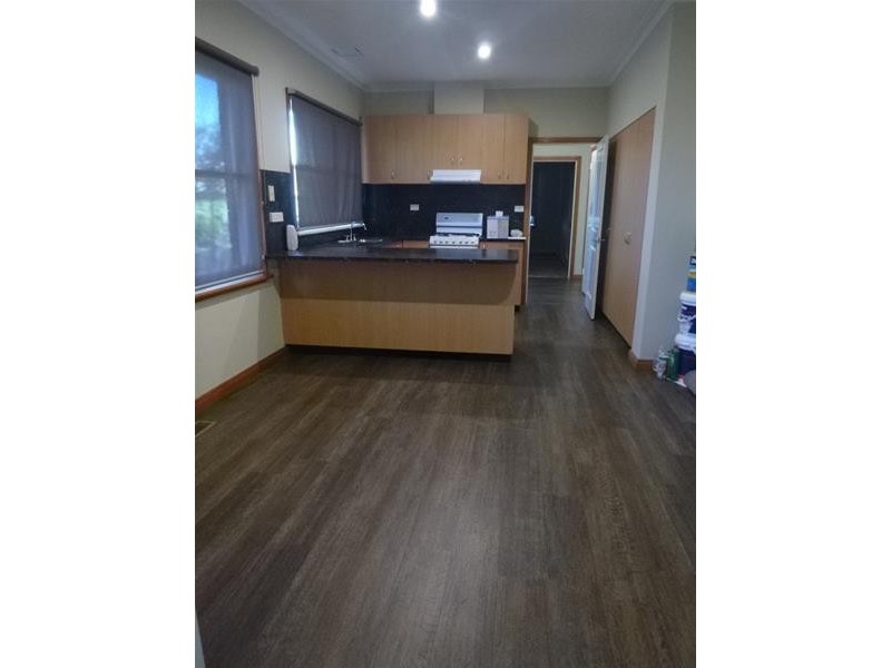 2-4 Carmen Crescent, Narre Warren North VIC 3804