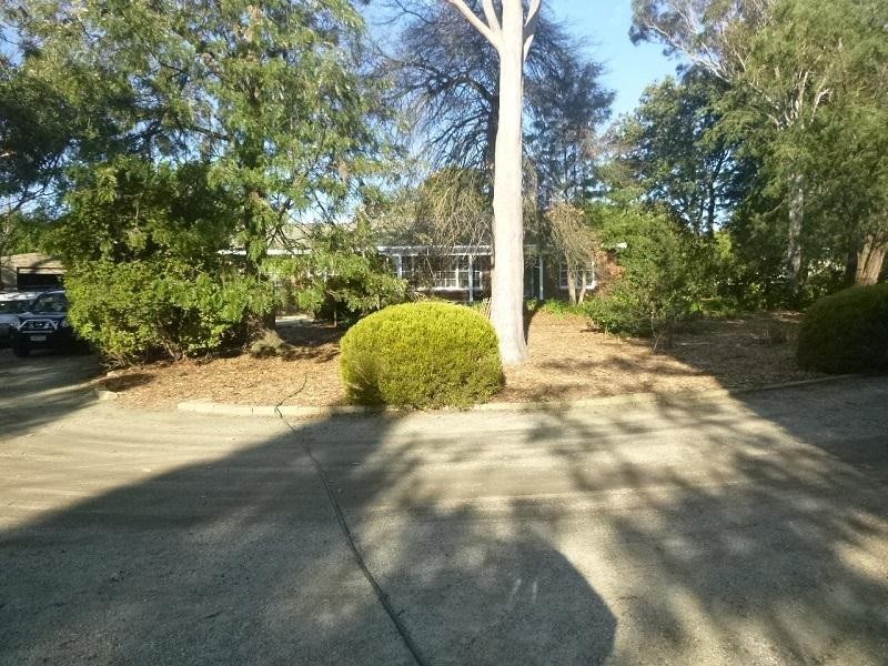 2-4 Carmen Crescent, Narre Warren North VIC 3804