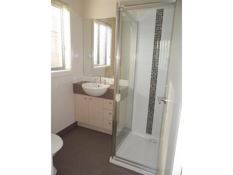 40 Devine Drive, Pakenham VIC 3810