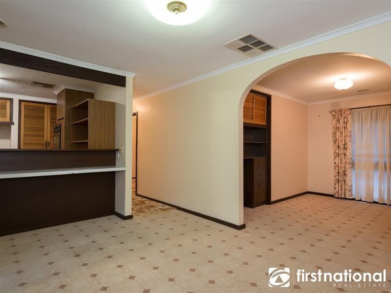 2 Atkins Road, Pakenham VIC 3810