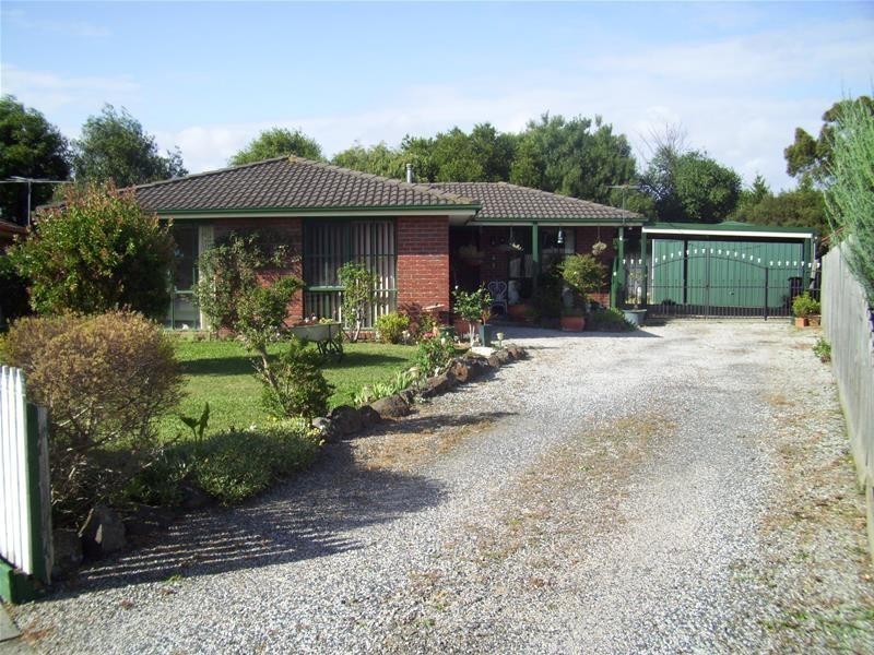 6 Costata Court, Narre Warren VIC 3805