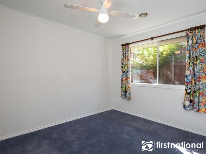 2 Grantham Crescent, Berwick VIC 3806
