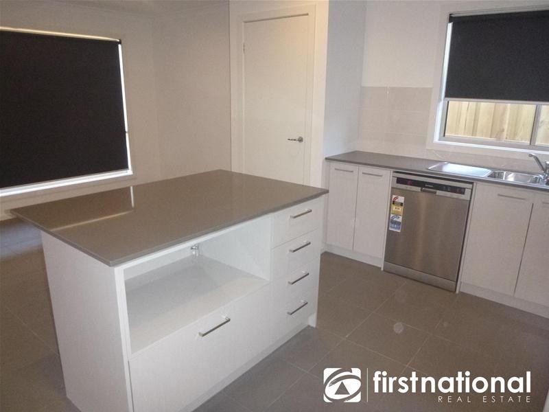 18 Lavender Road, Officer VIC 3809