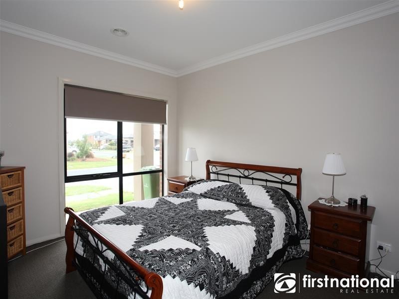 23 Cohens Way, Pakenham VIC 3810