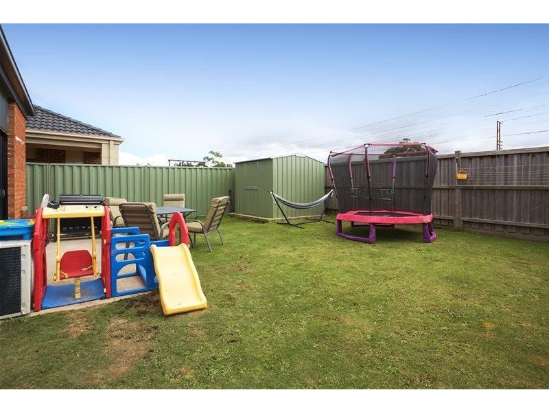 23 Cohens Way, Pakenham VIC 3810