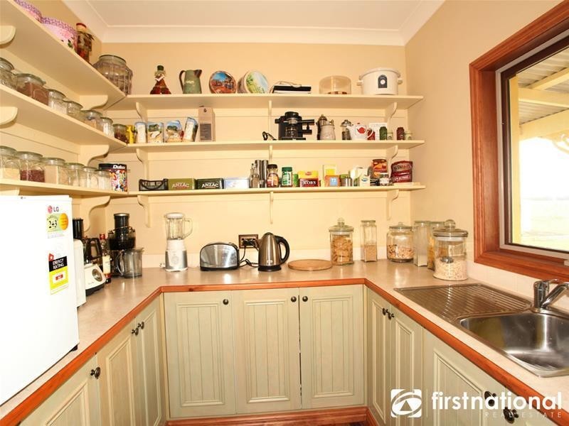 50 Parish Road, Garfield VIC 3814