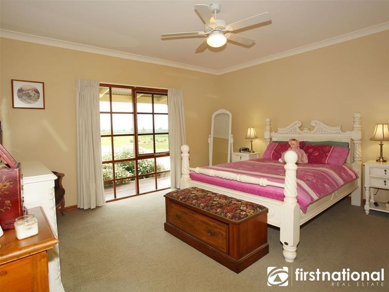 50 Parish Road, Garfield VIC 3814