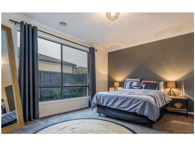 3 Trovita Drive, Berwick VIC 3806