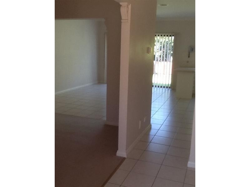 10/40-44 Warrawong Drive, Berwick VIC 3806