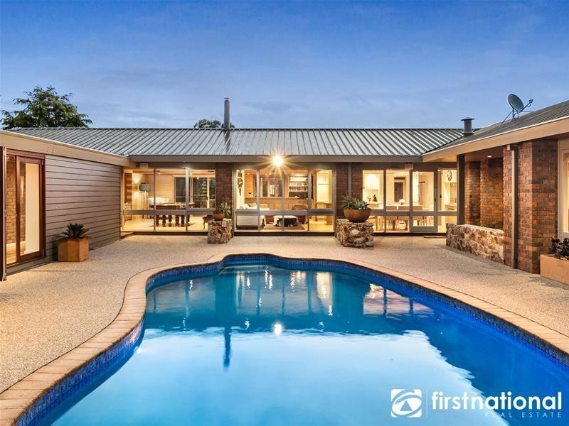 27-29 Rowallan Avenue, Harkaway VIC 3806