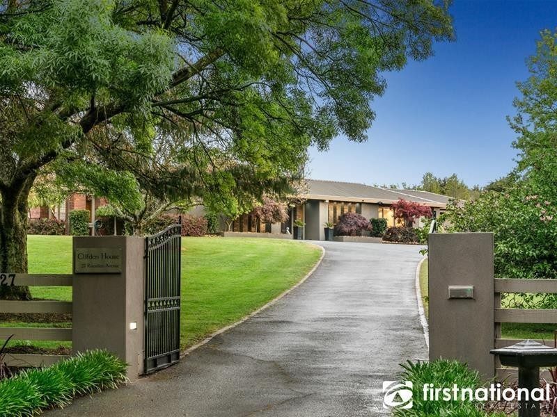 27-29 Rowallan Avenue, Harkaway VIC 3806