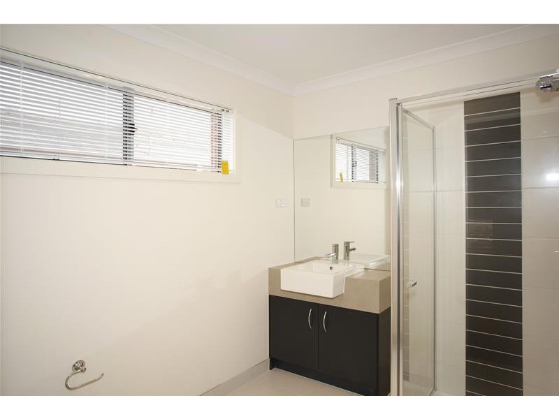 3 Caladenia Street, Officer VIC 3809