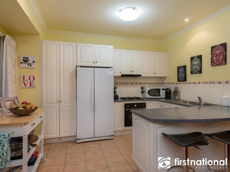 5 Catherine Place, Pakenham VIC 3810