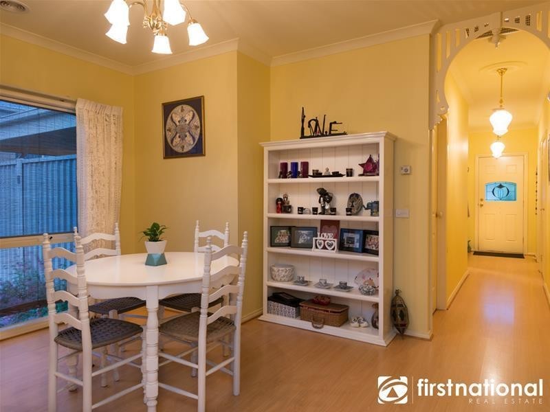 5 Catherine Place, Pakenham VIC 3810