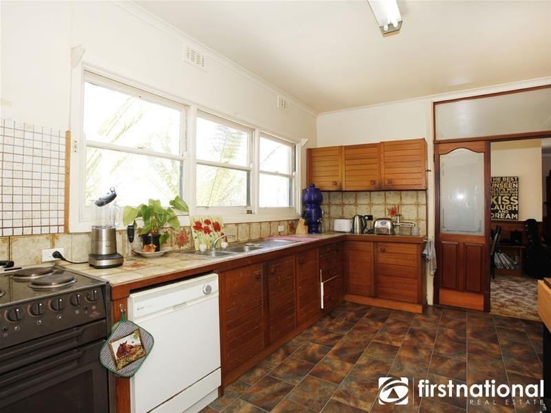 42 Girrahween Road, Maryknoll VIC 3812