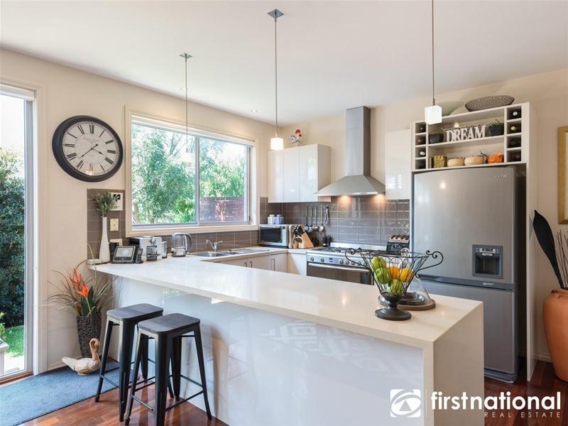 3/4A Buchanan Road, Berwick VIC 3806