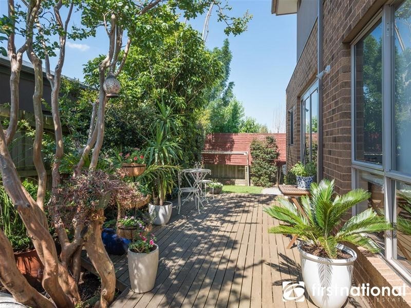 3/4A Buchanan Road, Berwick VIC 3806