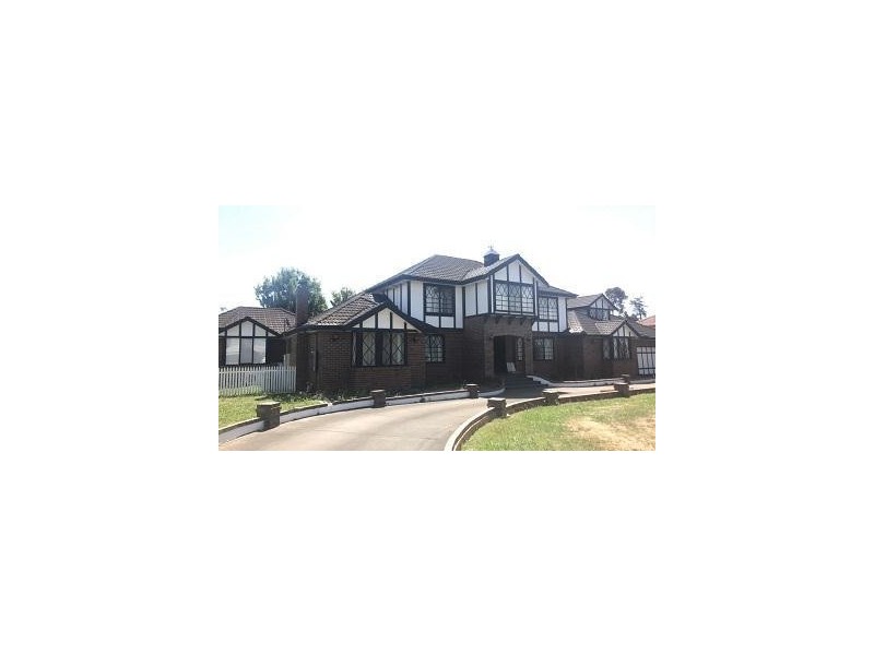 66 Halcyon Way, Narre Warren VIC 3805