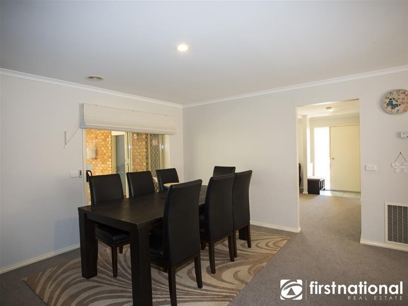 1 Gillian Place, Pakenham VIC 3810