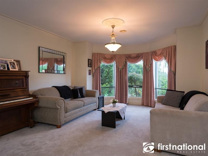 11  Gavinton Place, Berwick VIC 3806