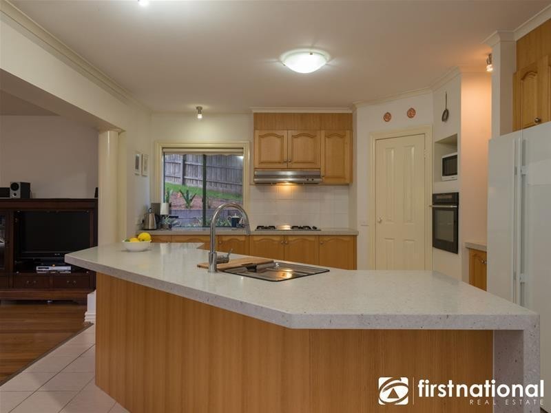 11  Gavinton Place, Berwick VIC 3806