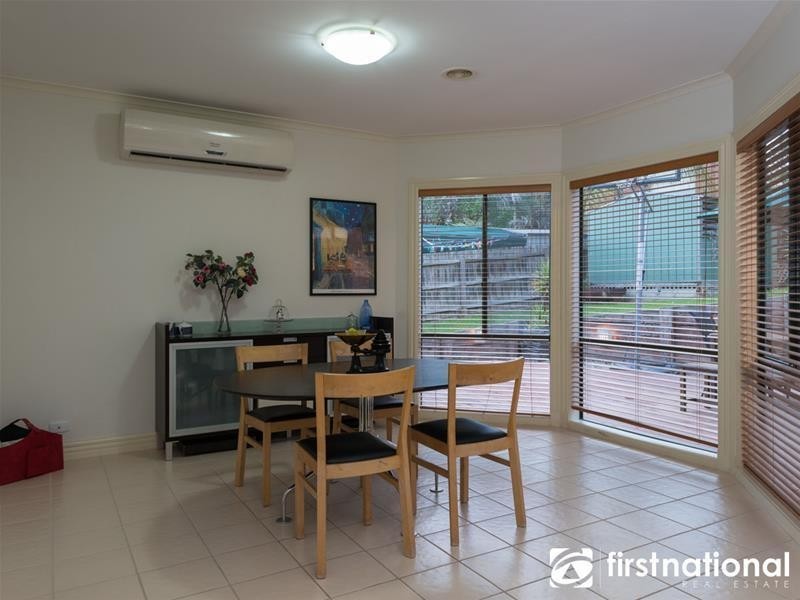 11  Gavinton Place, Berwick VIC 3806