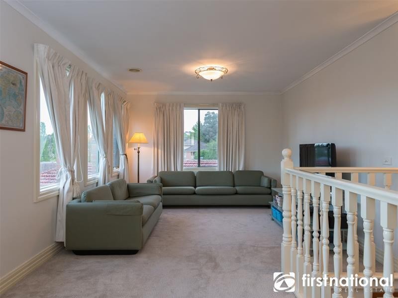 11  Gavinton Place, Berwick VIC 3806