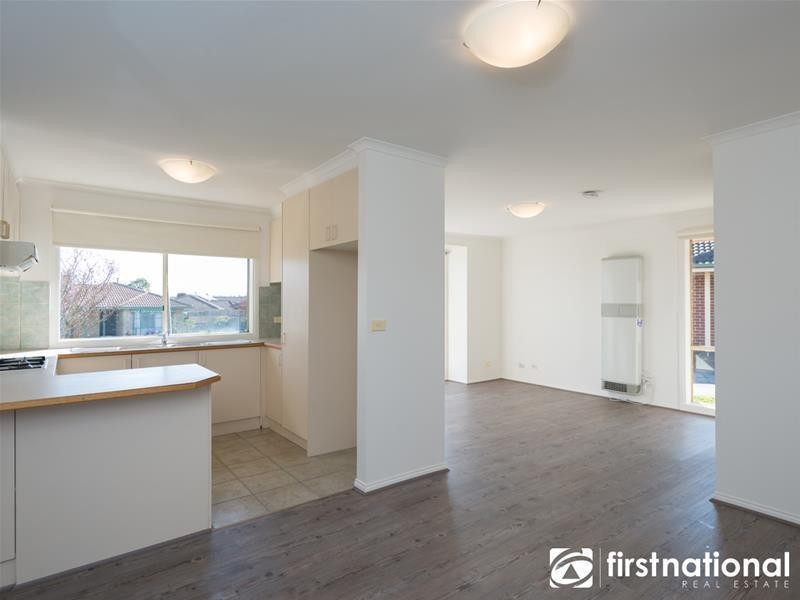 1/50-52 Bellevue Drive, Berwick VIC 3806