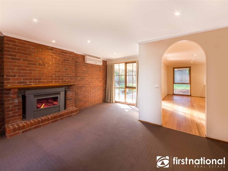 4 Hood Court, Berwick VIC 3806