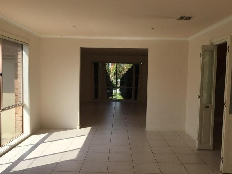 153 Maramba Drive, Narre Warren VIC 3805