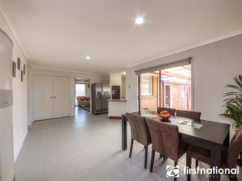 8 Melissa Court, Hampton Park VIC 3976