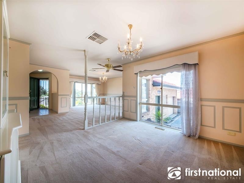 94 Justin Circuit, Hampton Park VIC 3976