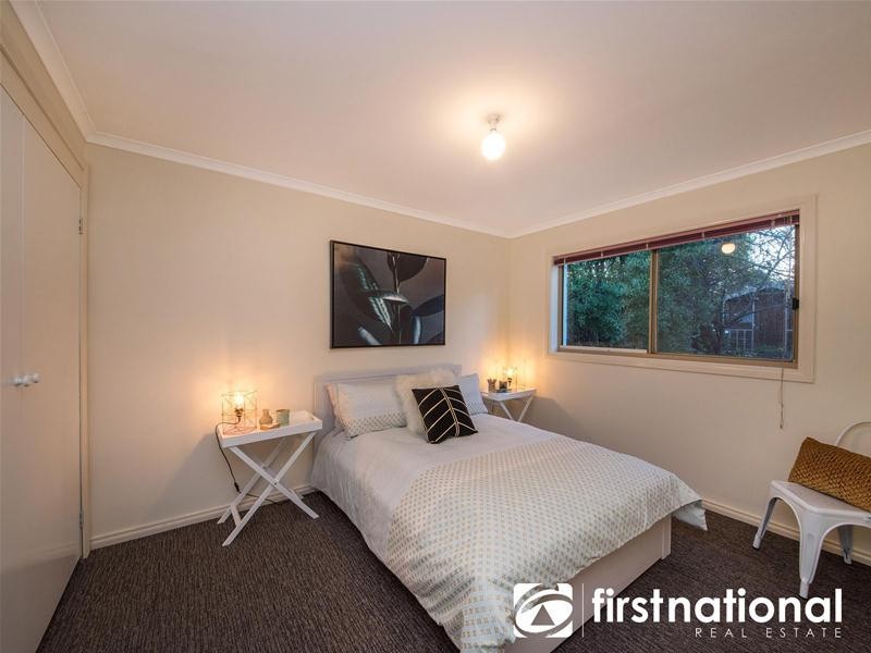 15 Murdoch Avenue, Narre Warren VIC 3805