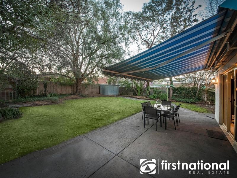 15 Murdoch Avenue, Narre Warren VIC 3805