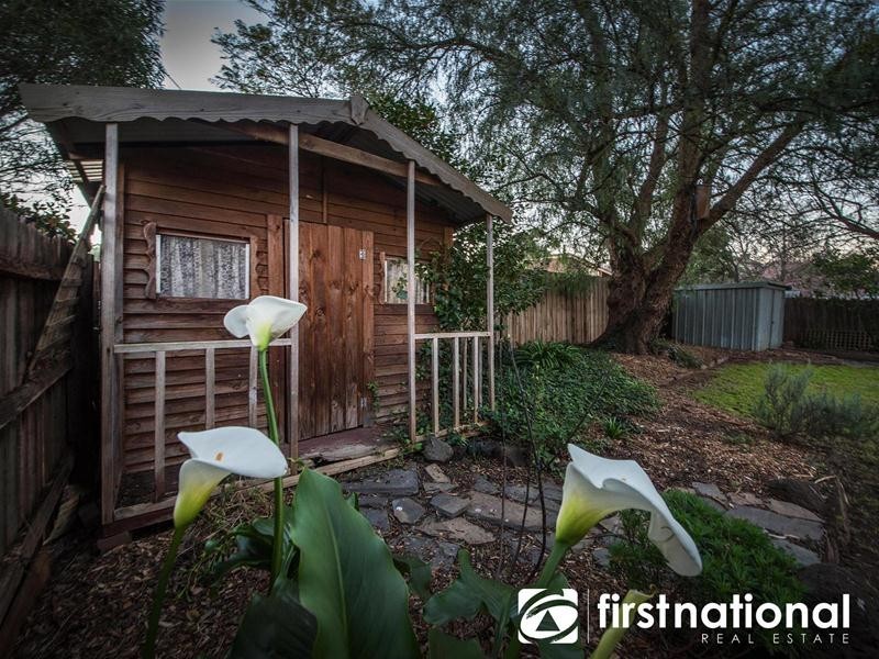 15 Murdoch Avenue, Narre Warren VIC 3805