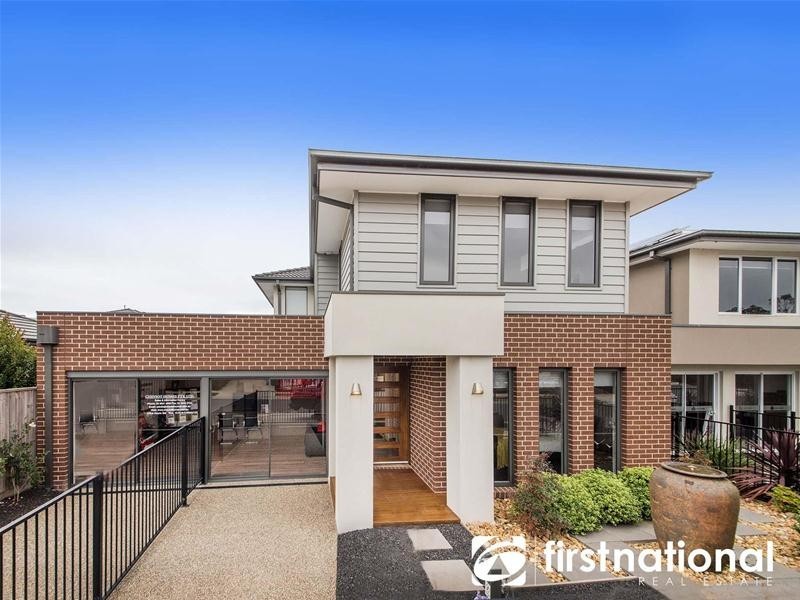 3 Clovelly Way, Officer VIC 3809