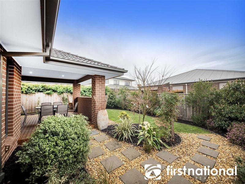 3 Clovelly Way, Officer VIC 3809