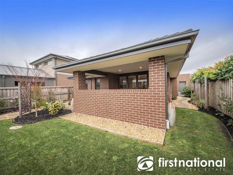 3 Clovelly Way, Officer VIC 3809