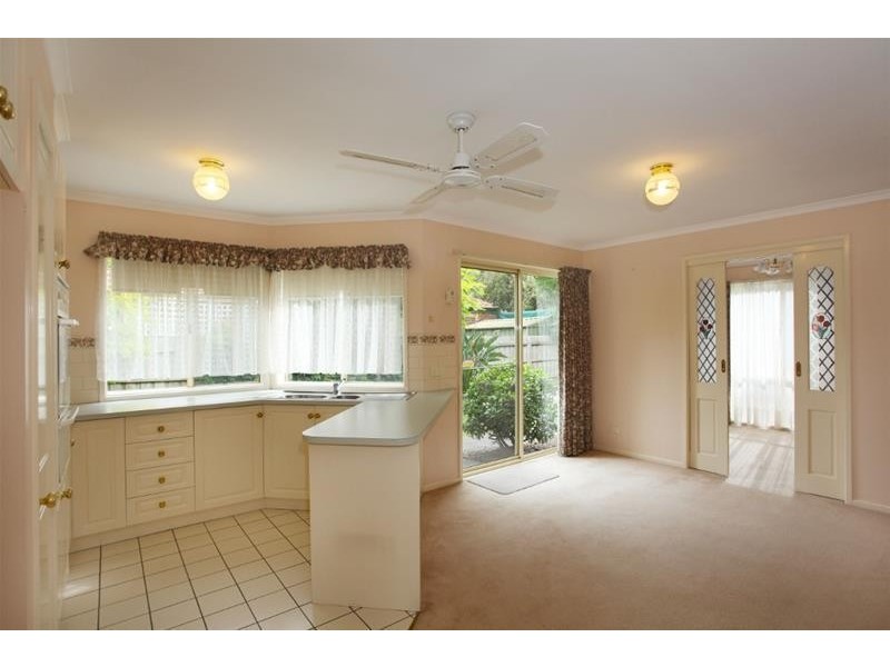 8 Emma Court, Berwick VIC 3806