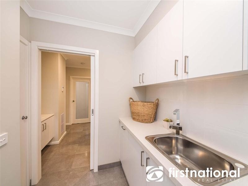 3 Clovelly Way, Officer VIC 3809