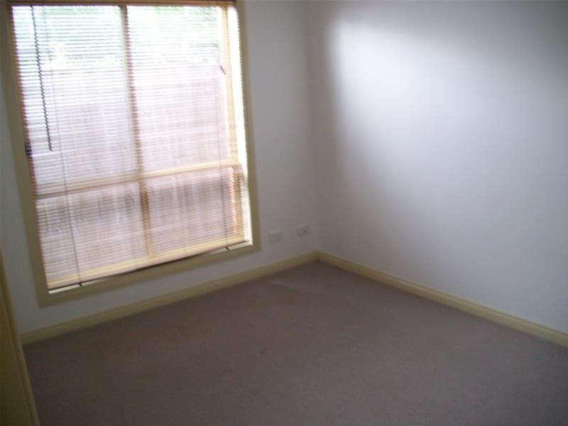 4/11-13 Palmer Drive, Narre Warren VIC 3805