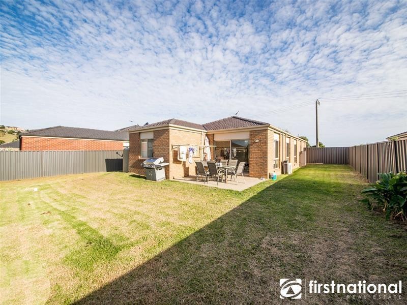 53 Syme Road, Pakenham VIC 3810