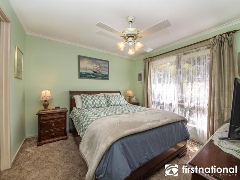 2 Poorinda Rise, Narre Warren VIC 3805