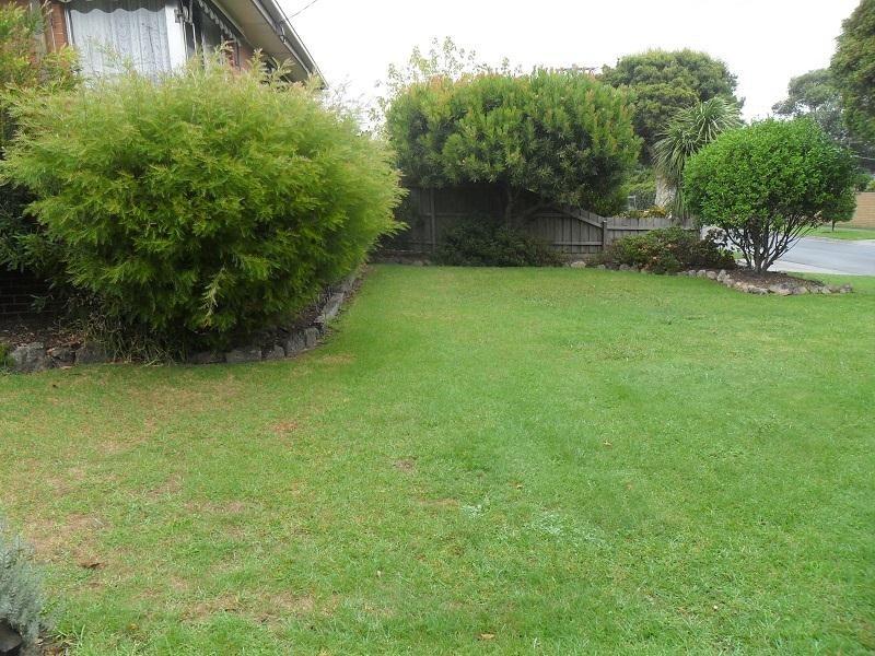 25 Evan Street, Berwick VIC 3806