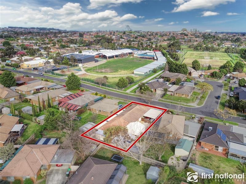 10 Rozzy Parade, Narre Warren VIC 3805