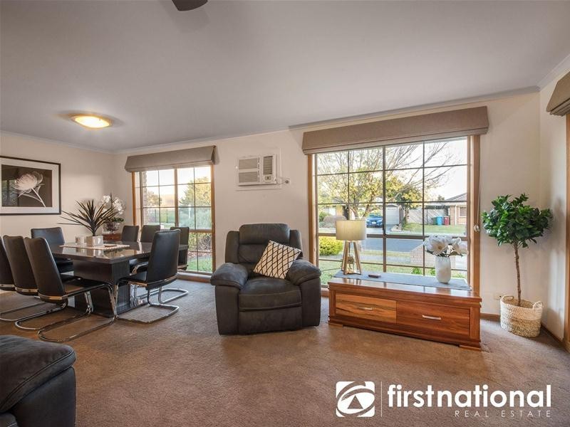 10 Rozzy Parade, Narre Warren VIC 3805