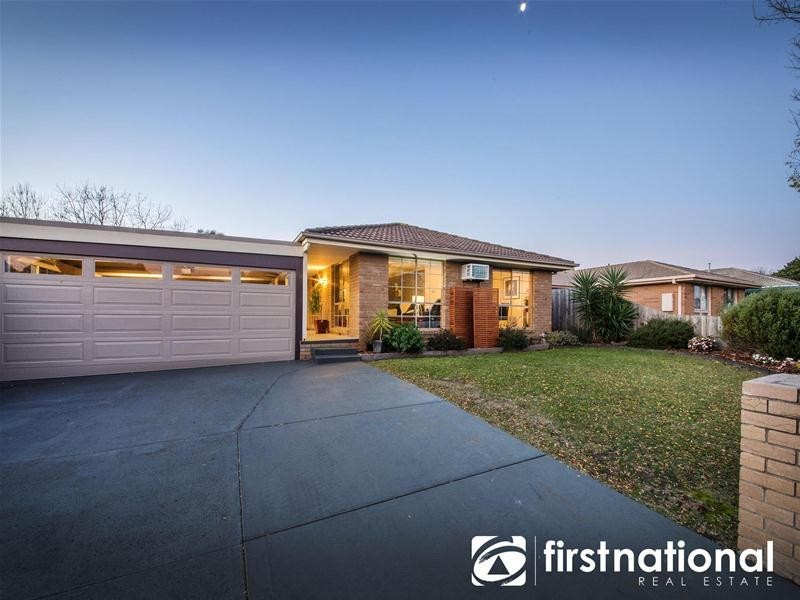 10 Rozzy Parade, Narre Warren VIC 3805