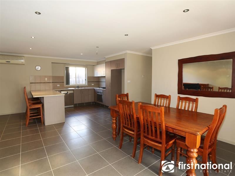 31 Bounty Way, Berwick VIC 3806