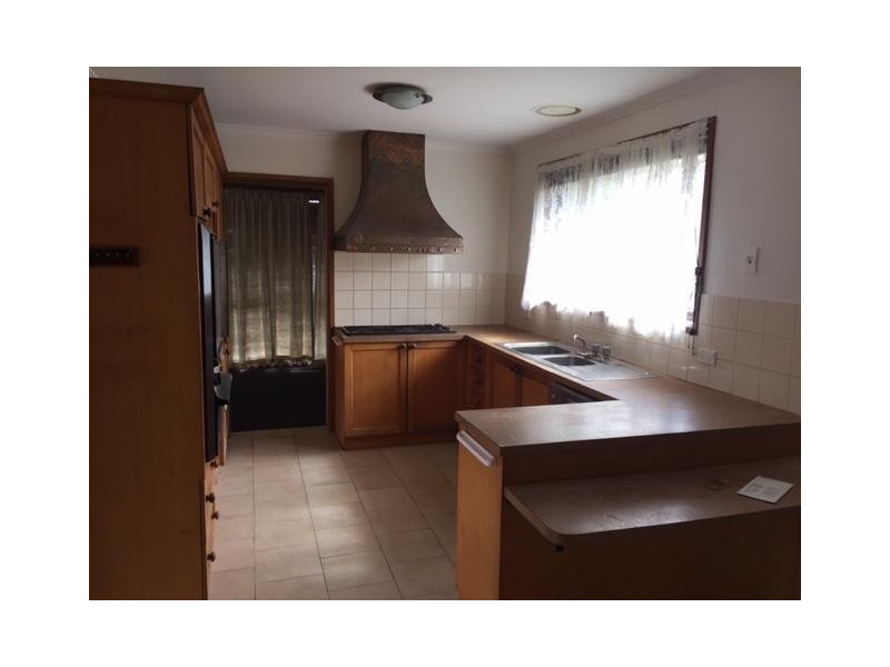 104 Racecourse Road, Pakenham VIC 3810